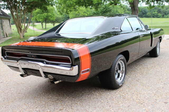 1970 Dodge Charger - photo 12