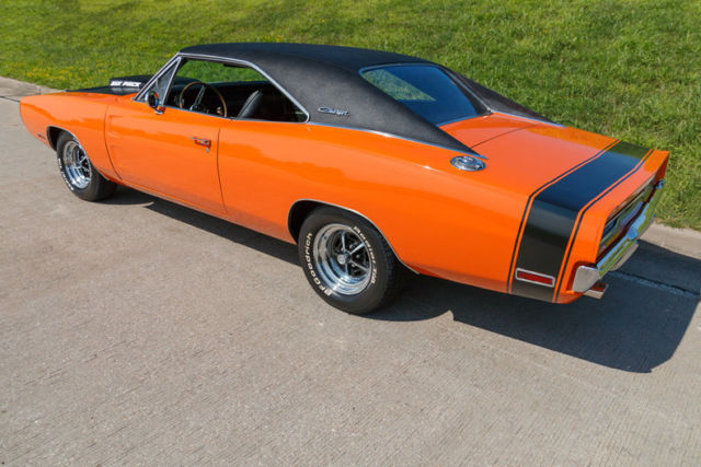 1970 Dodge Charger 440 6-Pack - photo 8