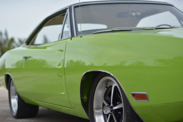 1970 Dodge Charger - photo 9