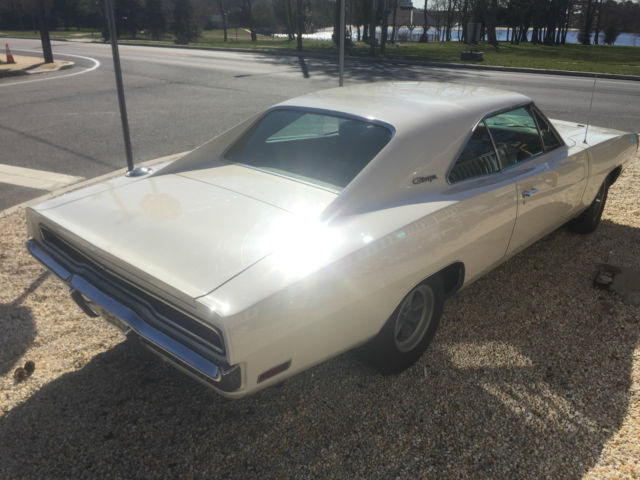 1970 Dodge Charger 70 CHARGER RARE 35K ZERO RUST ROT 1 OWNER W/ DOCS - photo 3
