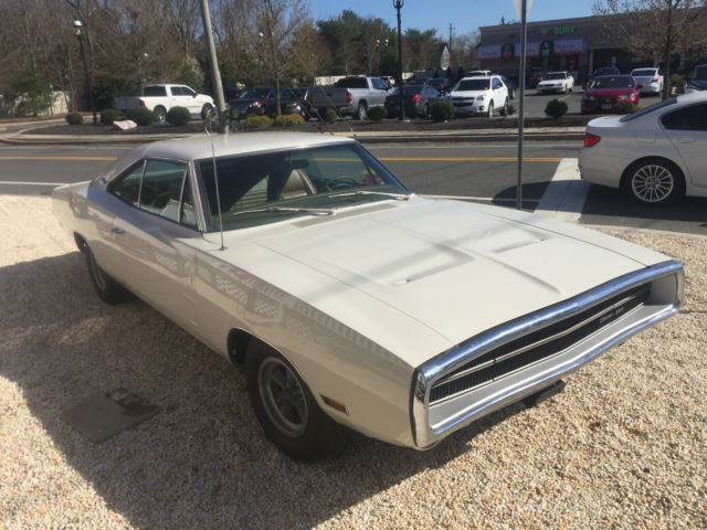 1970 Dodge Charger 70 CHARGER RARE 35K ZERO RUST ROT 1 OWNER W/ DOCS - photo 5