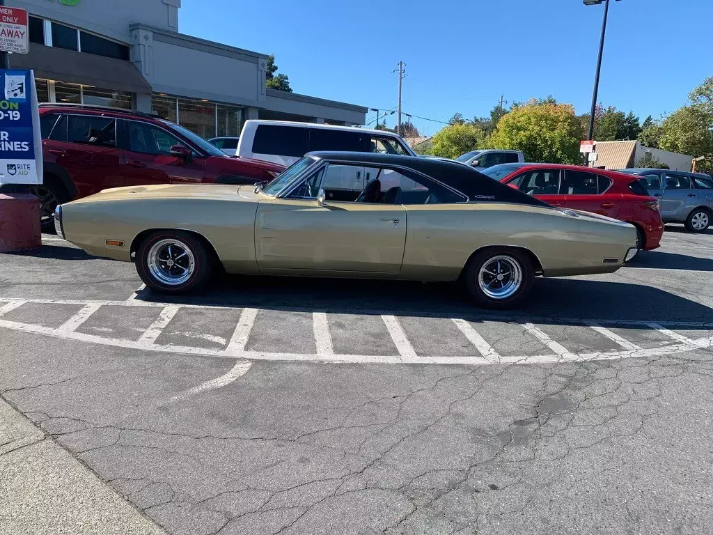 1970 dodge charger 500 hardtop Original Unmolested Survivor 383 Magnum A/T 1970 Dodge Charger