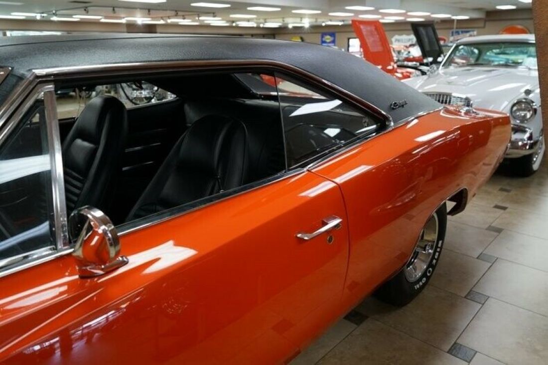 1970 Dodge Charger 500 - photo 5