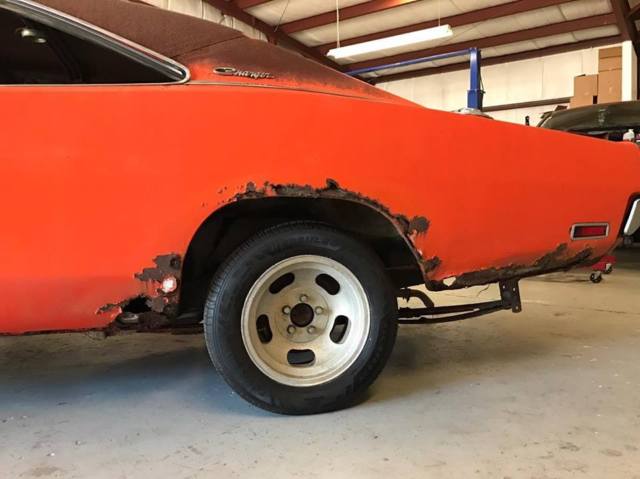 1970 Dodge Charger - photo 12