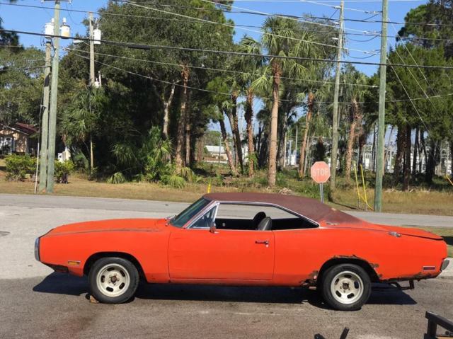1970 Dodge Charger - photo 2