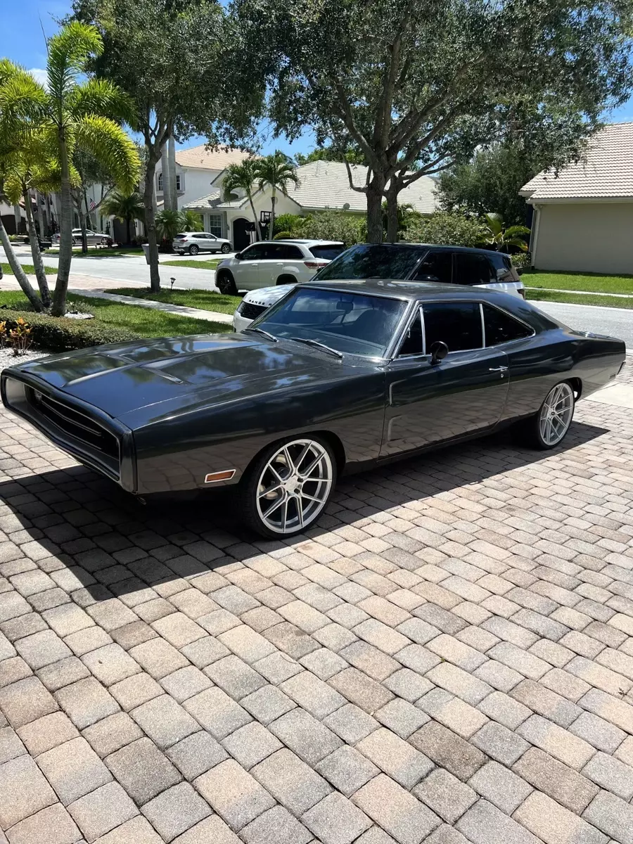 1970 DODGE CHARGER 500 RESTO MOD !!! SHOW STOPPER !! 1970 Dodge Charger