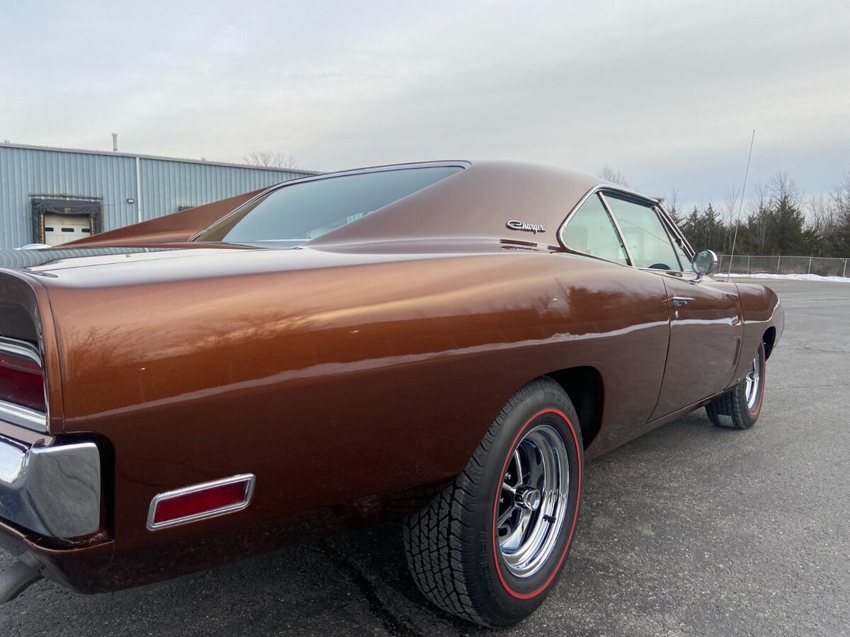 1970 Dodge Charger - photo 13