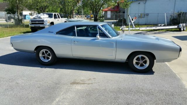 1970 Dodge Charger - photo 2
