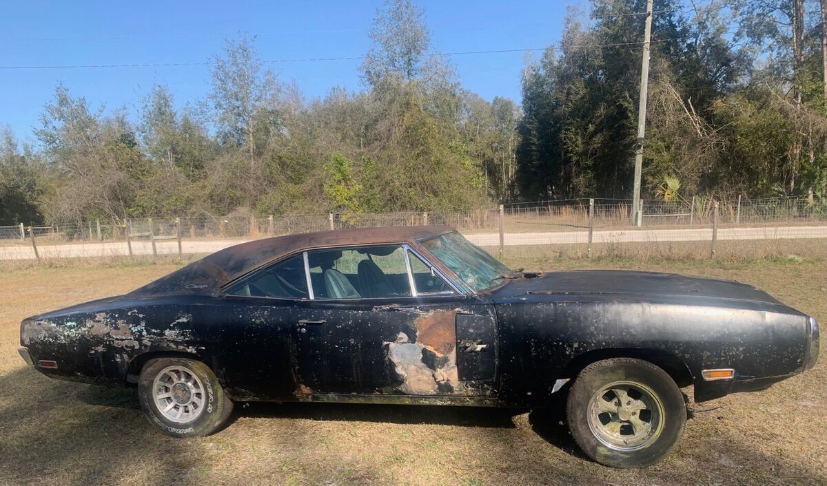 1970 Dodge Charger R/T - photo 2