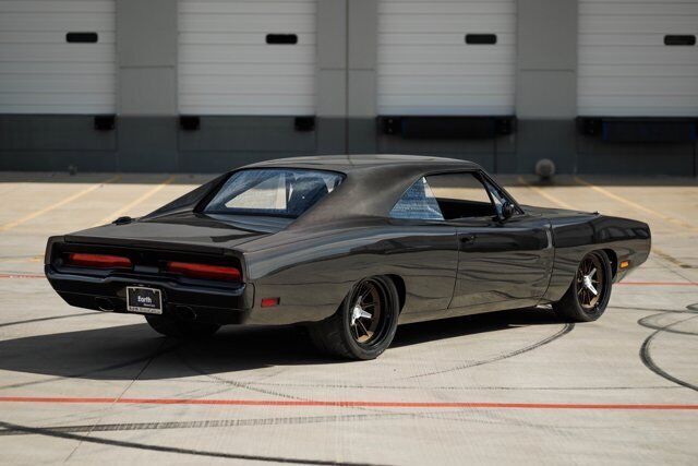 1970 Dodge Charger Full Carbon Fiber Custom 6.2L Hellcrate Restomod - photo 6