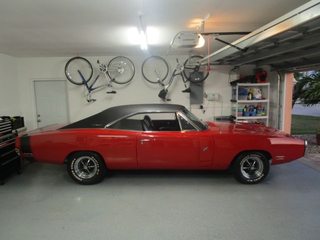 1970 Dodge Charger Real RT 440 Numbers matching engine and transmission 1970 Dodge Charger