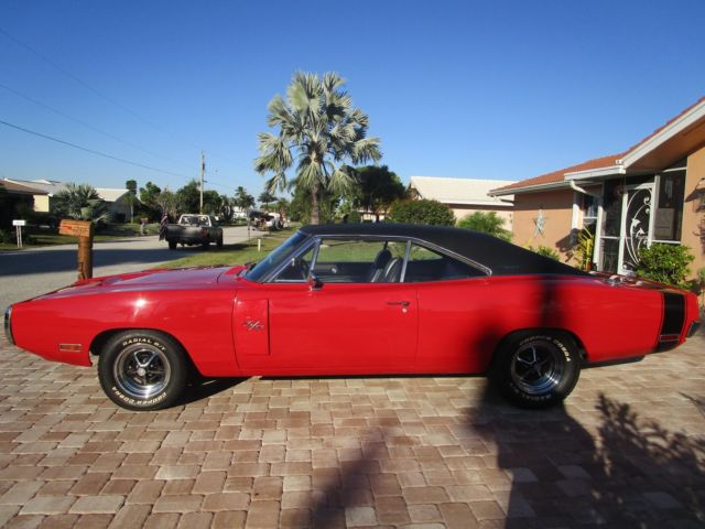 1970 Dodge Charger - photo 3