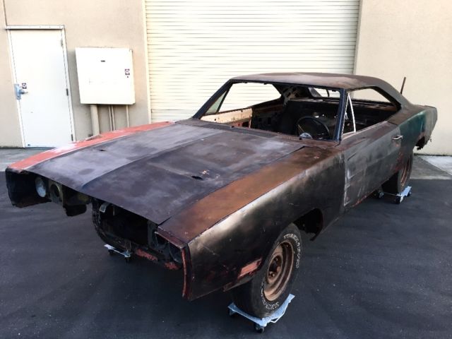 1970 Dodge Charger - photo 2
