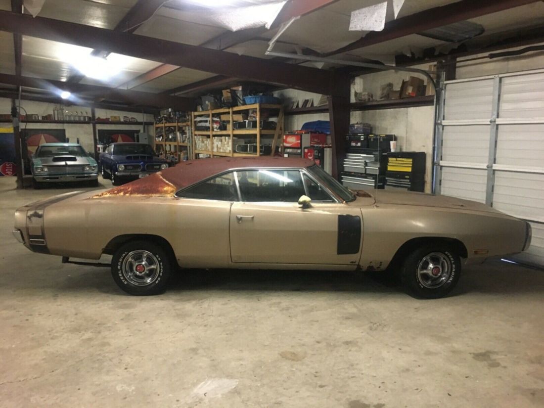 1970 Dodge Charger R/T - photo 2