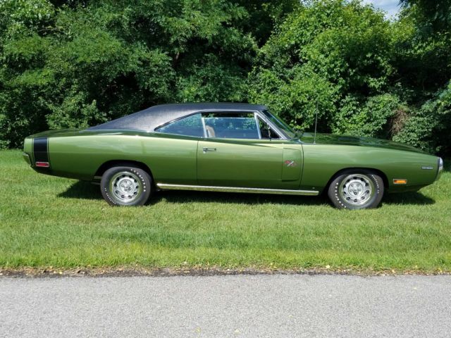 1970 Dodge Charger RT / SE - photo 12