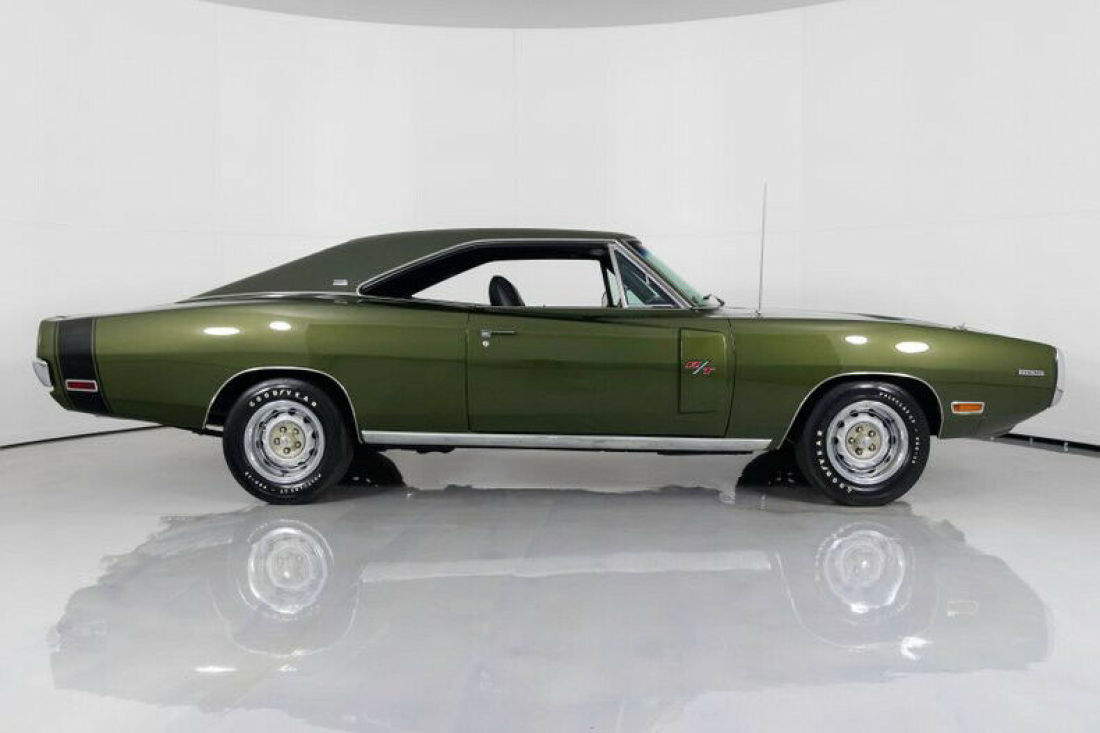 1970 Dodge Charger RT/SE Hemi - photo 12