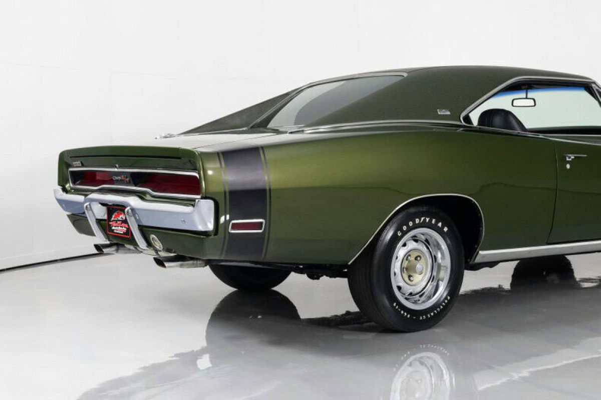 1970 Dodge Charger RT/SE Hemi - photo 11