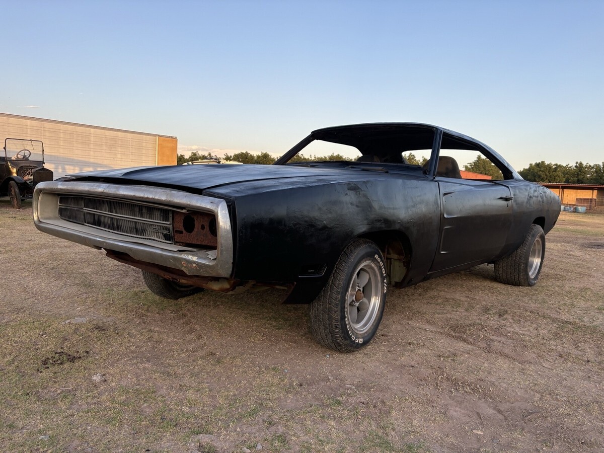 1970 Dodge Charger - photo 4