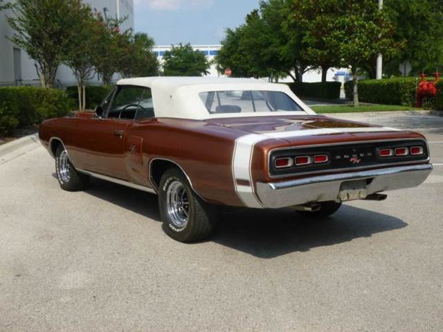 1970 Dodge Coronet R/T trim added - photo 8