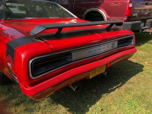 1970 Dodge Coronet SUPER BEE BADGES - photo 6