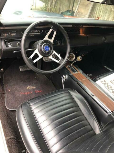 1970 Dodge Coronet SUPER BEE BADGES - photo 9