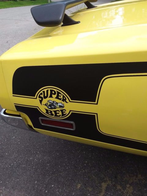1970 Dodge Coronet Chrome in Excellent Conditioning - photo 5