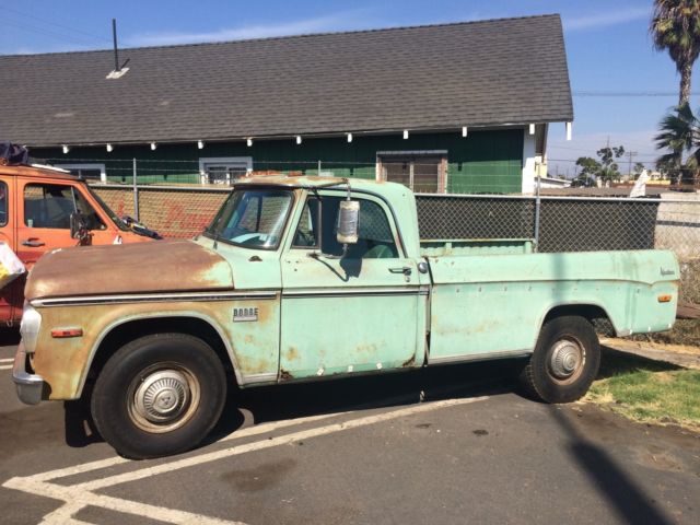 1970 DODGE D200 Adventurer Pickup Truck 1970 Dodge D200 Adventurer Bright Package
