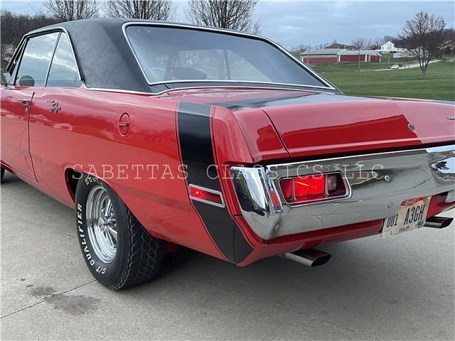 1970 Dodge Dart Swinger - photo 4