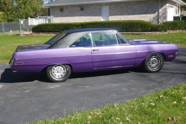 1970 Dodge Dart -SWINGER- PLUM CRAZY PURPLE - NUMBERS MATCHING -SE - photo 5