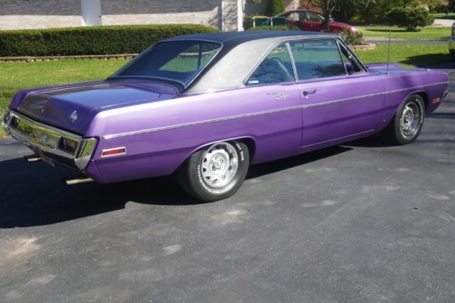 1970 Dodge Dart -SWINGER- PLUM CRAZY PURPLE - NUMBERS MATCHING -SE - photo 7