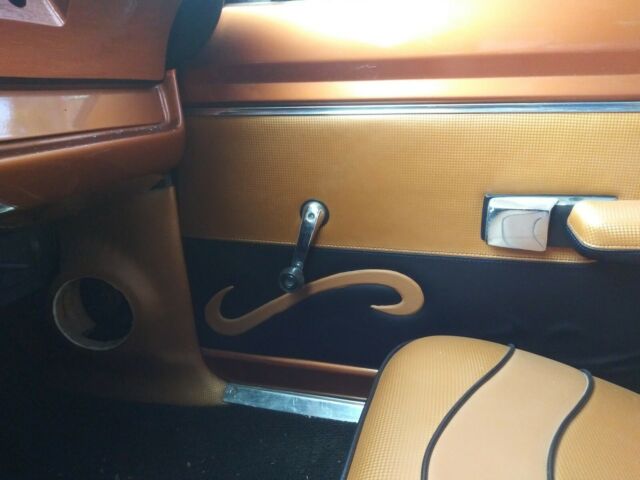 1970 Dodge Dart Swinger - photo 12