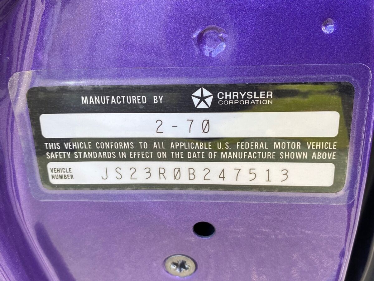 1970 Dodge Challenger - photo 12