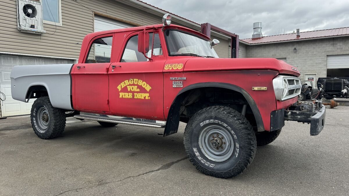 1970 Dodge Power Wagon - photo 10