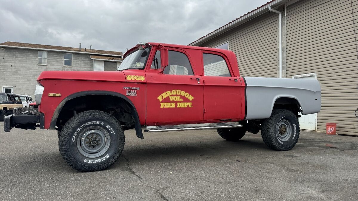 1970 Dodge Power Wagon - photo 8