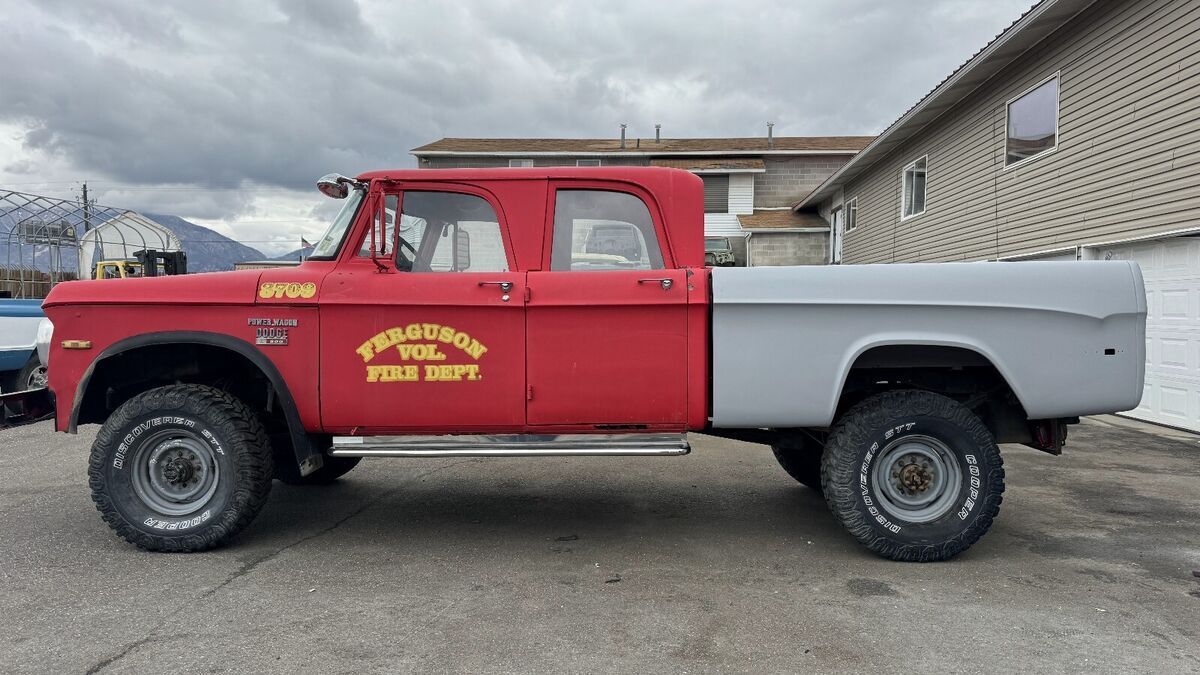 1970 Dodge Power Wagon - photo 9