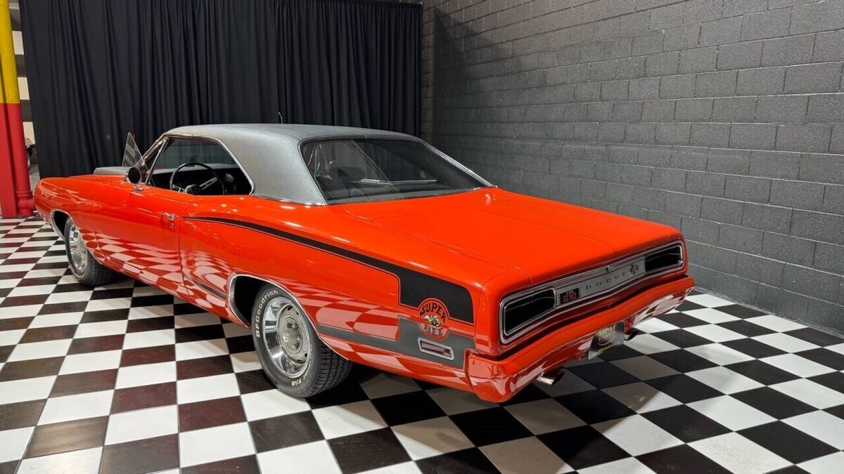 1970 Dodge Super Bee 440 6 PACK RAMCHARGER V CODE PISTOL GRIP - photo 13