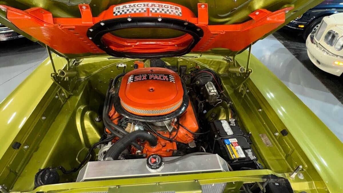 1970 Dodge Super Bee 440cid SIX PACK PISTOL GRIP MOPAR - photo 3