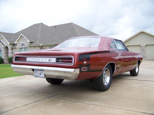 1970 Dodge Coronet SUPERBEE N96 Ramcharger ram-air hood COMPARE METAL - photo 8