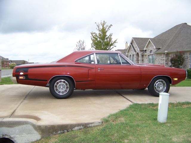 1970 Dodge Coronet SUPERBEE N96 Ramcharger ram-air hood COMPARE METAL - photo 9