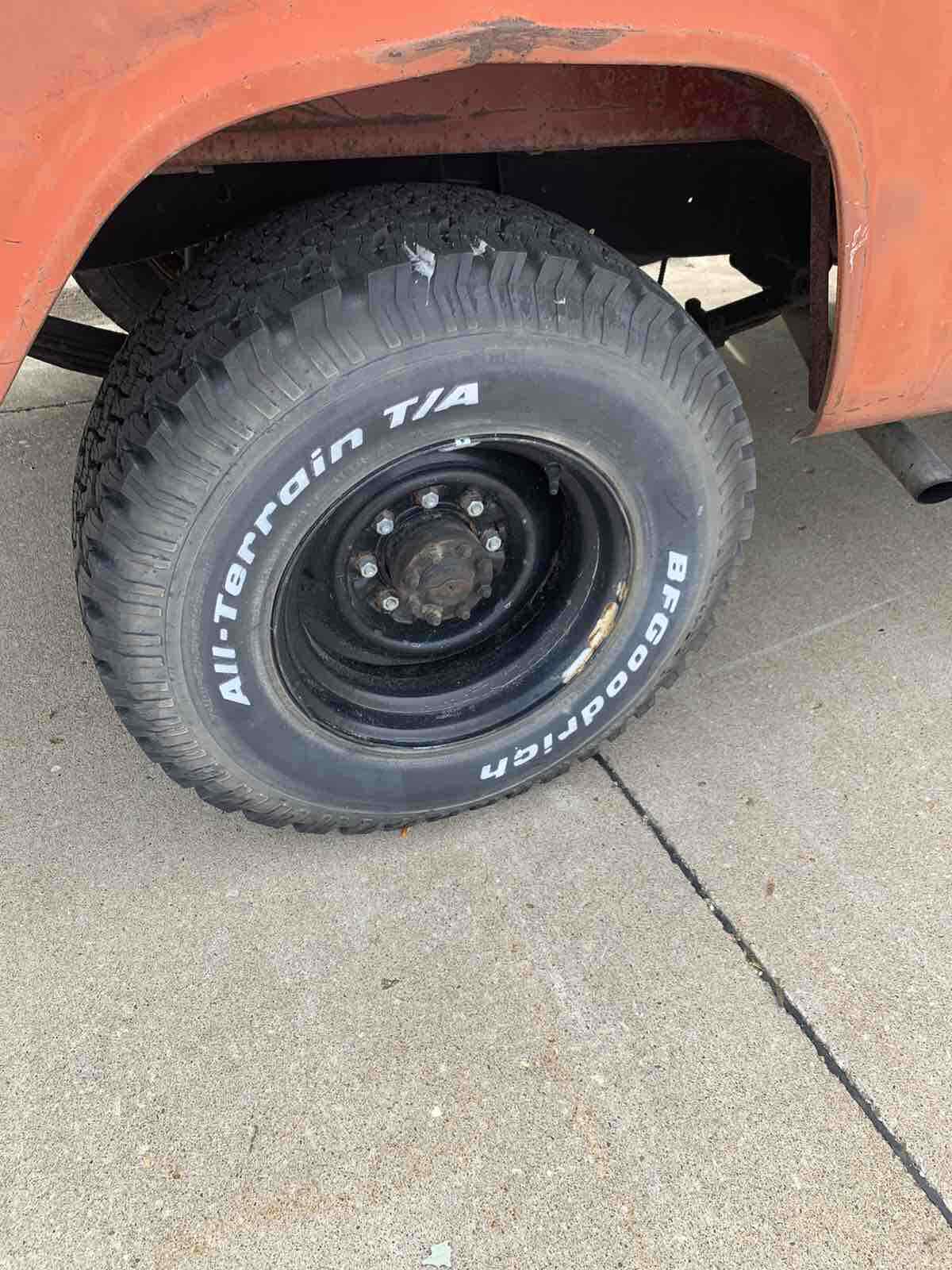 1970 Dodge w200 - photo 7