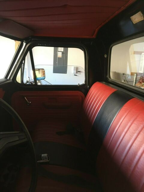 1970 Ford F-100 Flair side - photo 2
