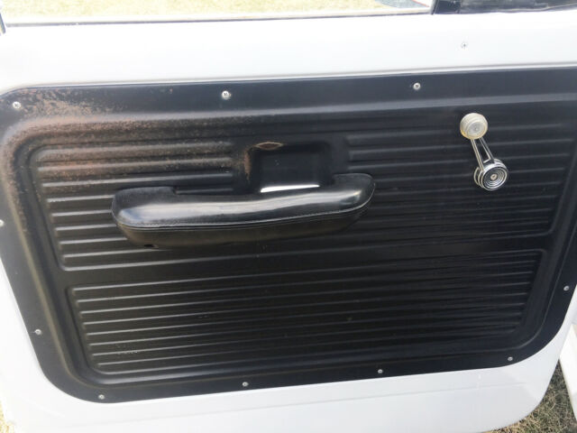 1970 Ford F-250 Custom - photo 13
