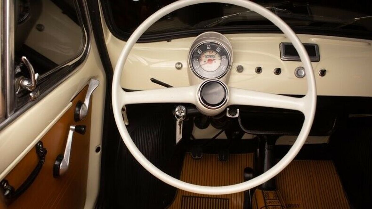 1970 Fiat 500F Berlina Cabriolet - photo 12
