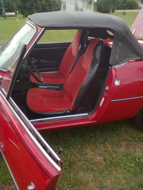 1970 Fiat 850 Spider Bertone Convert W/HT - photo 8