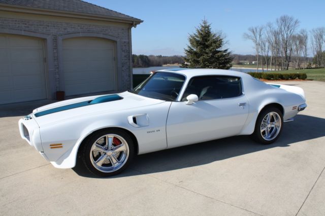 1970 Firebird Trans Am - 6-Speed - Ram Air III - 345HP 400ci 51,742 mi -Restored 1970 Pontiac Firebird