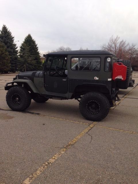 1970 Toyota Land Cruiser - photo 2