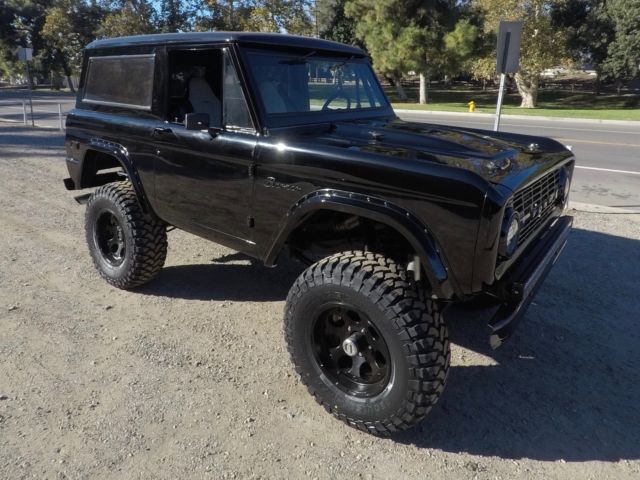 1970 Ford Bronco - photo 2