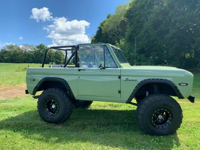 1970 Ford Bronco - photo 3