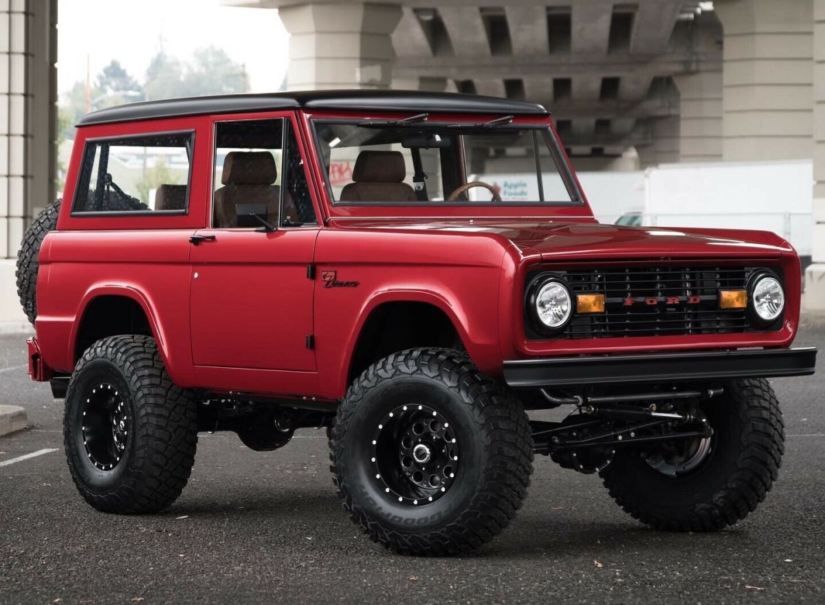 1970 Ford Bronco - Frame Off Coyote 5.0 Restoration with Leather and A/C 1970 Ford Bronco