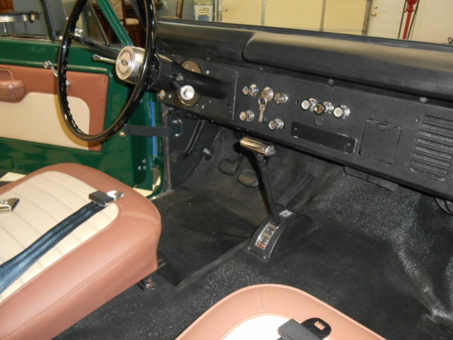 1970 Ford Bronco Base Standard Cab Pickup 2-Door - photo 11